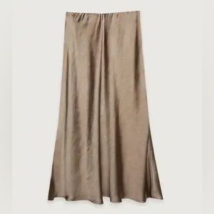 Oak + Fort Satin Like Skirt